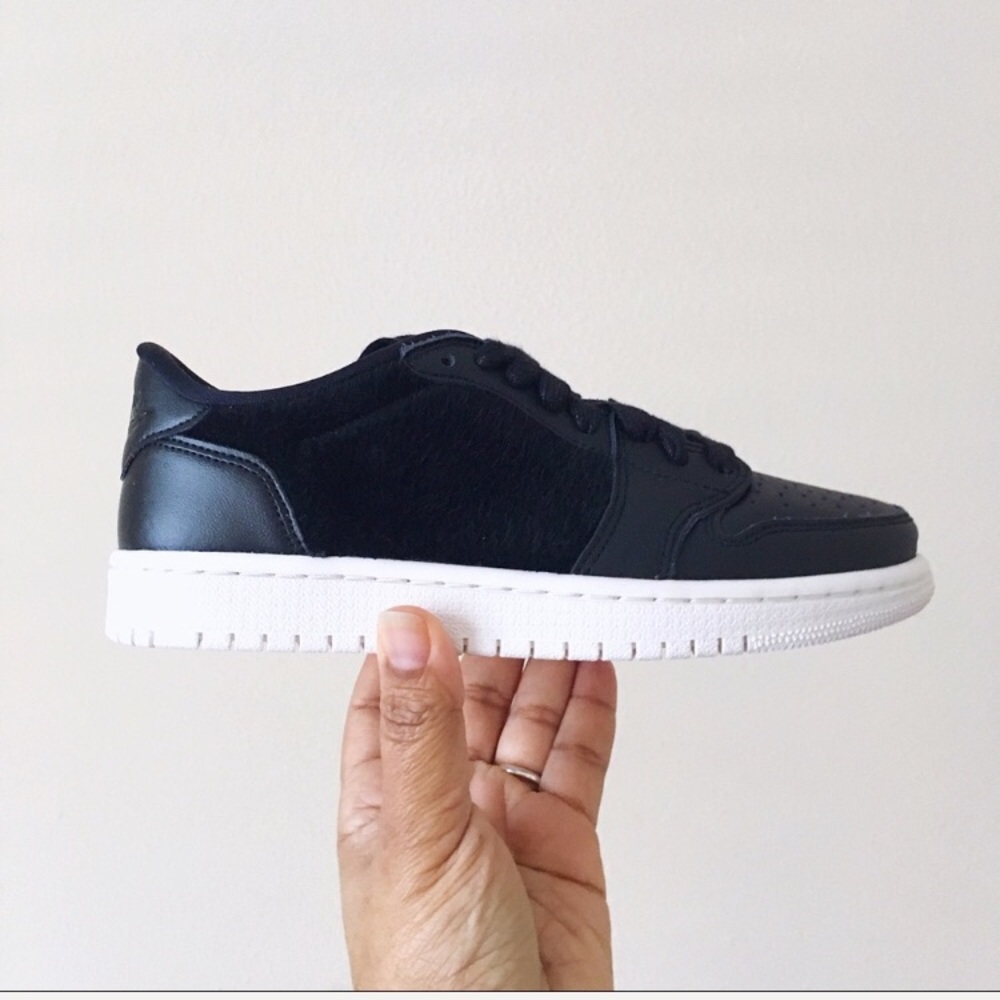 Women’s Nike Air Jordan 1 Retro Low NS